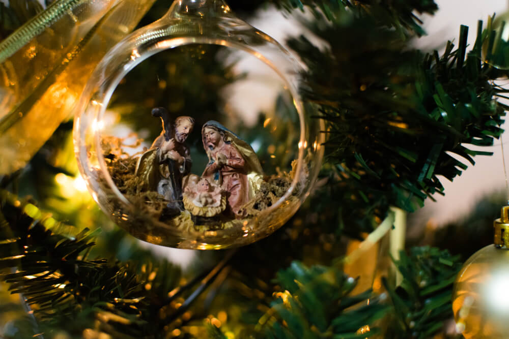 nativity ornament