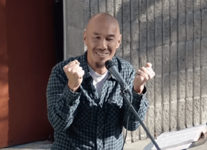 Francis Chan, Evangelical Pastor, Faces Backlash After Preaching on the Real Presence
