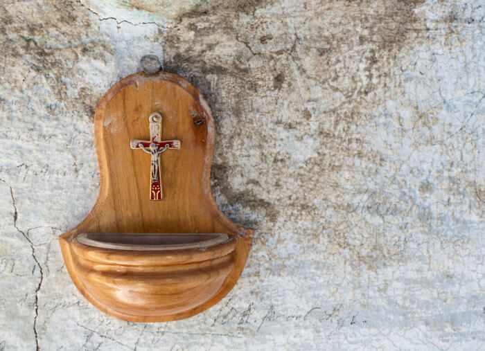 The Power in Praying the Sign of the Cross