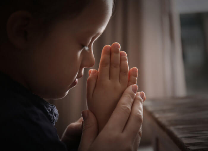 Why Your Family Needs to Pray Together Why Your Family Needs to Pray Together