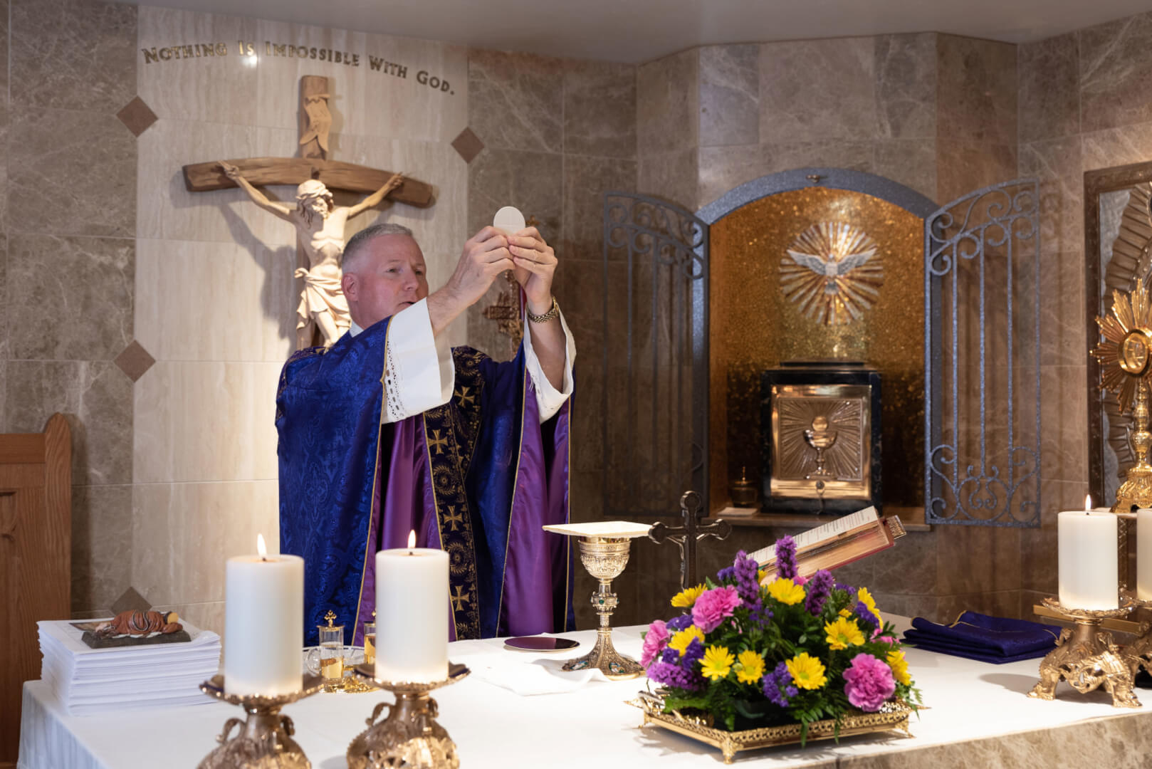 Fr Rocky celebrates Mass at Relevant Radio