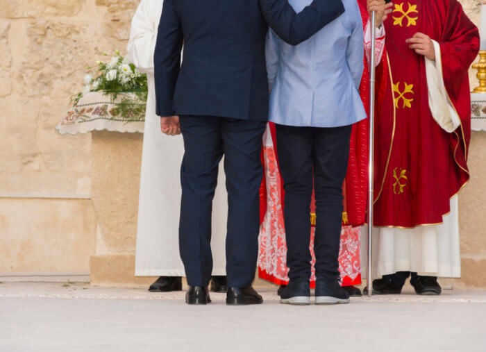 The Role and Responsibilities of a Confirmation Sponsor The Role and Responsibilities of a Confirmation Sponsor