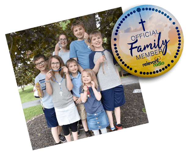 Become an official member of the Family Rosary Across America!