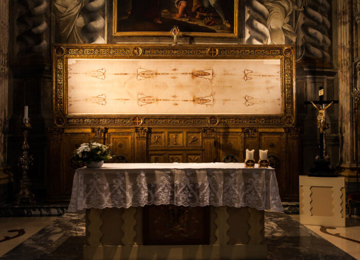 Two interesting facts about the Shroud of Turin you may not know
