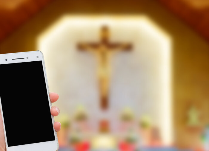 Should You Use Your Phone to Follow Along with the Mass? (The Patrick Madrid Show) Should You Use Your Phone to Follow Along with the Mass? (The Patrick Madrid Show)