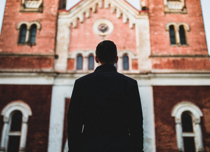 Does the Church Allow “Parish Shopping”? (The Cale Clarke Show)