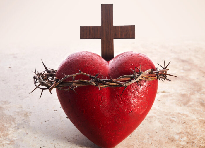 Jesus Wants to Give You His Heart: The Reality of the Eucharist (Father Simon Says)