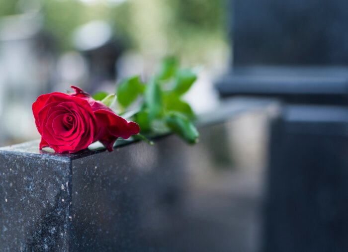 “What Do I Need to Remember When a Loved One Passes Away?” (Morning Air) “What Do I Need to Remember When a Loved One Passes Away?” (Morning Air)