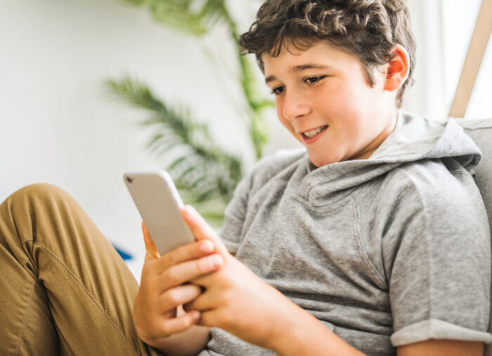 👶💻 Helping Kids Find Their Identity Before the Internet Does (Trending with Timmerie) 👶💻 Helping Kids Find Their Identity Before the Internet Does (Trending with Timmerie)