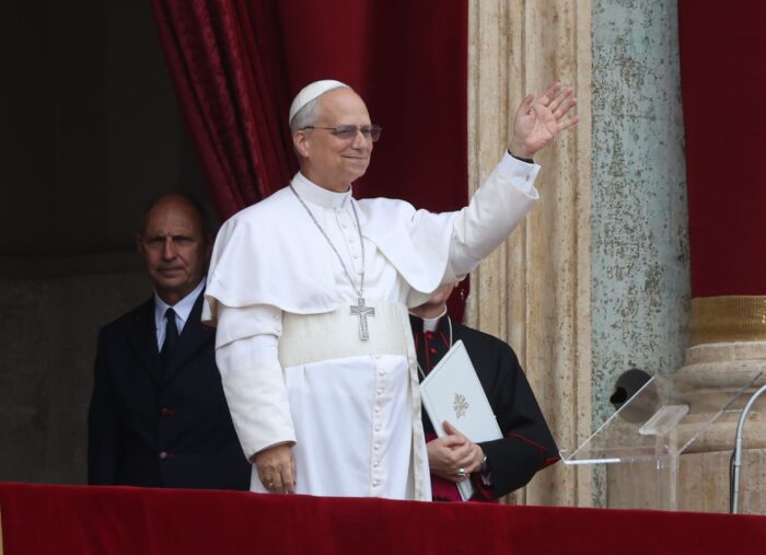 10 Ways Pope Leo XIV Shows Us How to Love Like Christ 10 Ways Pope Leo XIV Shows Us How to Love Like Christ
