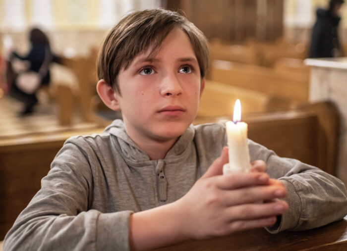 Praying for the Conversion of Charlie Kirk’s Assassin (Family Rosary Across America)