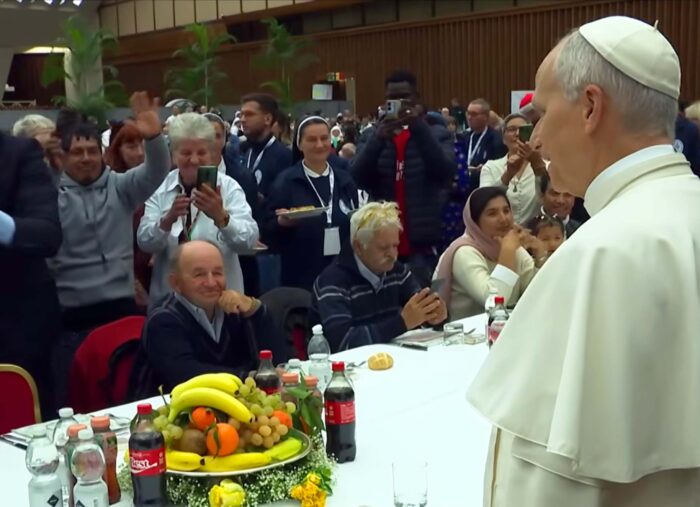 Pope Leo Hosts Luncheon for the Poor in Paul VI Hall Pope Leo Hosts Luncheon for the Poor in Paul VI Hall