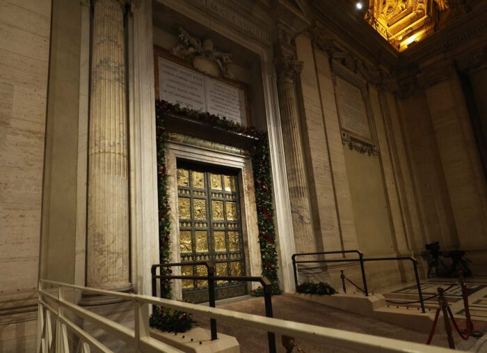 Jubilee Year Draws 33 Million Pilgrims to Rome