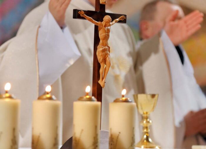 The Once-for-All Sacrifice Made Present at Mass (The Patrick Madrid Show)