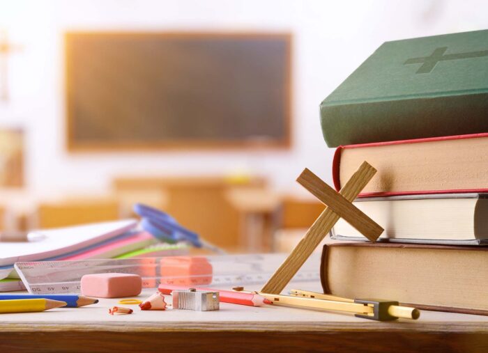 How Catholic Education Helped Build America (The Drew Mariani Show) How Catholic Education Helped Build America (The Drew Mariani Show)