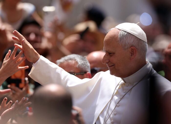 Pope Leo XIV Returns to Rome, Calls Catholics to Rediscover the Church’s Prayer