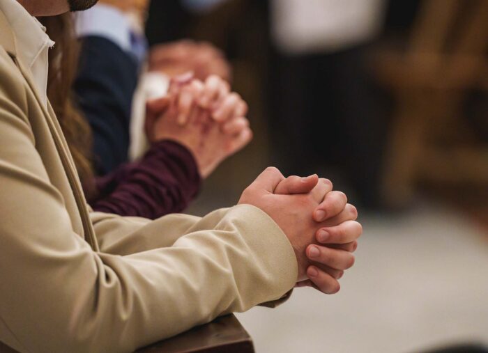 The Holy Father Encourages Catholics to Bring Their Difficulties to Christ