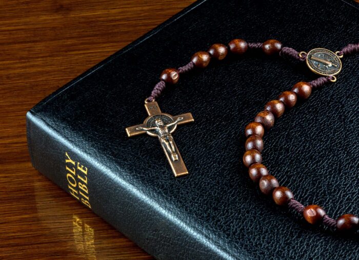 Why Should Catholics Pray the Rosary? (The Patrick Madrid Show)